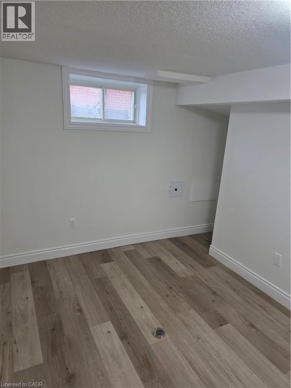 22 Montrose Avenue, Kitchener, Ontario  N2M 1Y2 - Photo 12 - 40842168