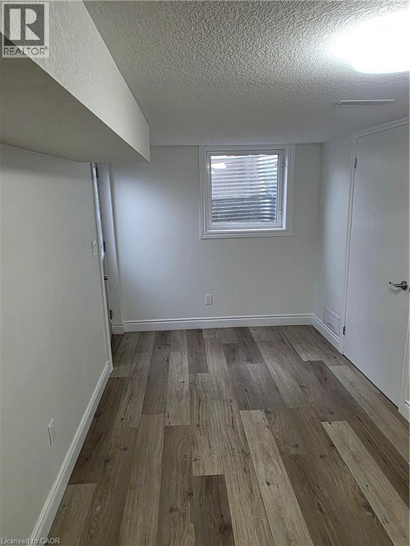 22 Montrose Avenue, Kitchener, Ontario  N2M 1Y2 - Photo 9 - 40842168