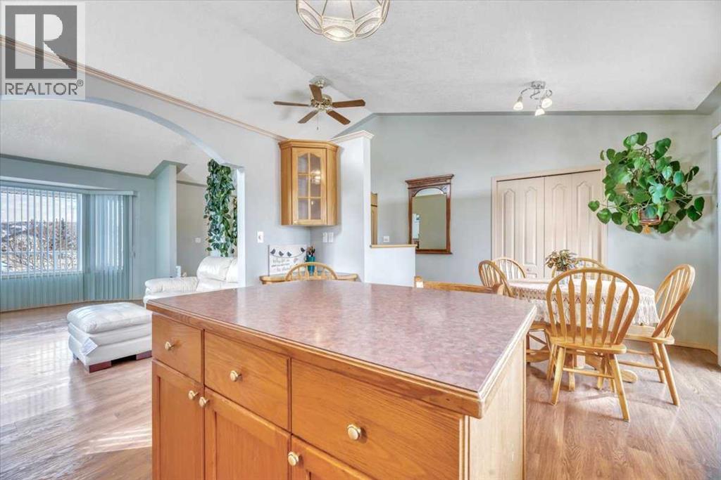 10 Valley Ridge Place NE, Diamond Valley, Alberta  T0L 0H0 - Photo 15 - A2296117