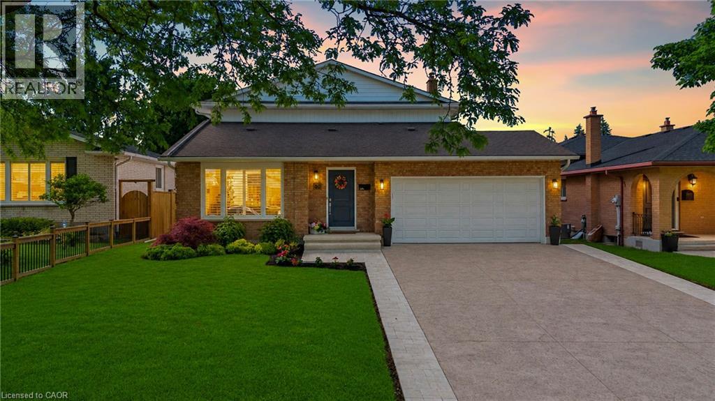 30 ORLANDO Drive, St. Catharines, Ontario