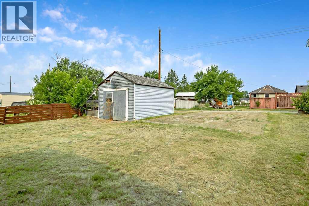 225 2 Avenue N, Champion, Alberta  T0L 0R0 - Photo 16 - A2330623