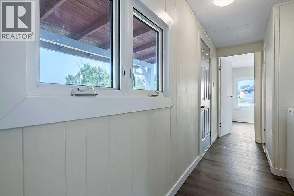 225 2 Avenue N, Champion, Alberta  T0L 0R0 - Photo 15 - A2330623