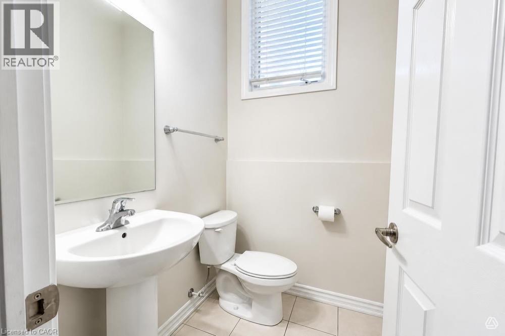 31 Arbourview Crescent, Kitchener, Ontario  N2R 0K4 - Photo 8 - 40852241