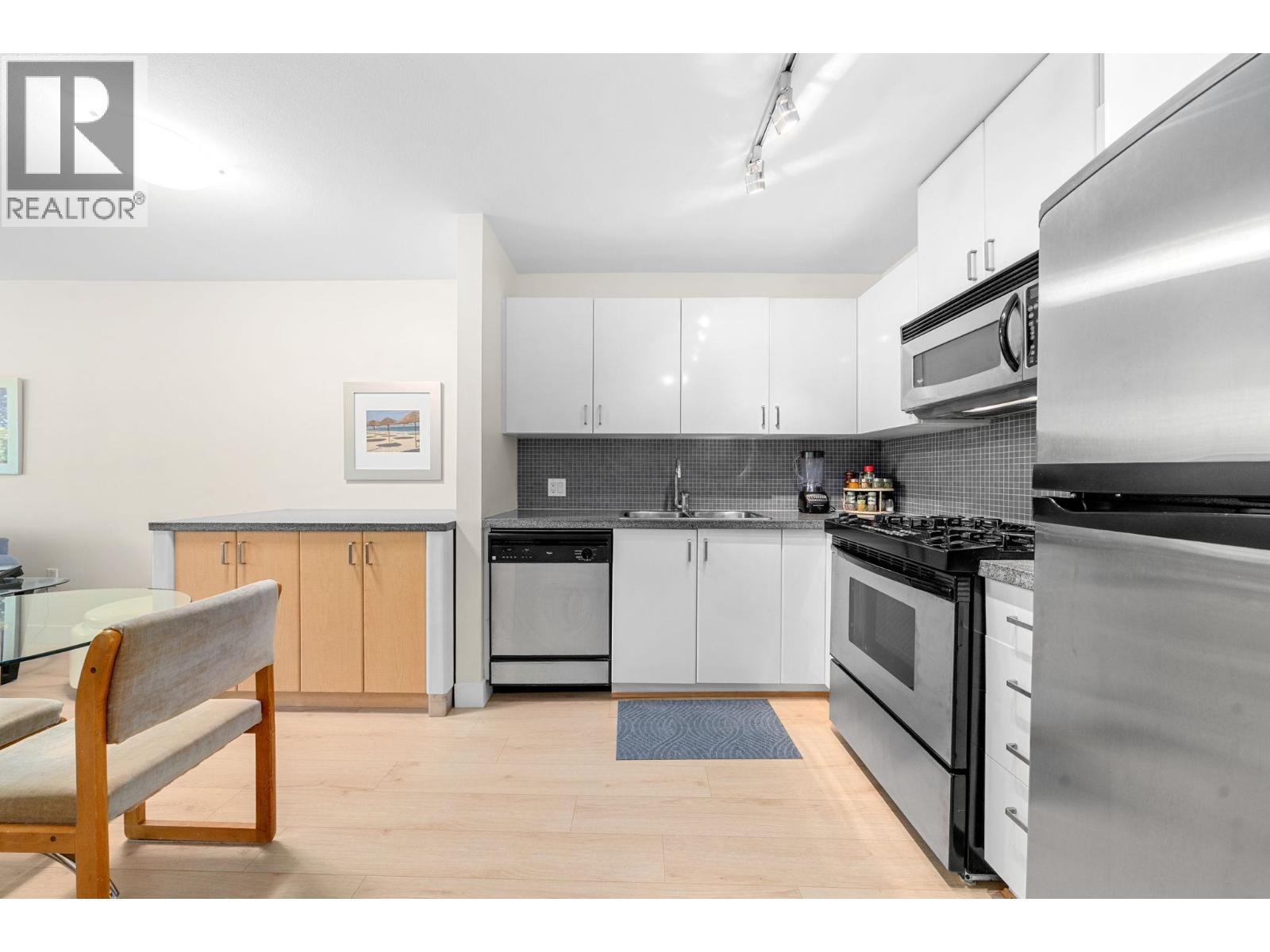 305 175 W 1st Street, North Vancouver, British Columbia  V7M 3N9 - Photo 7 - R3151920