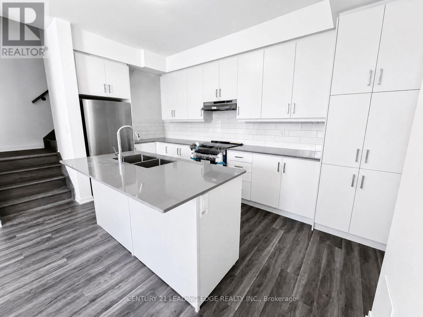 137 - 11 Almond Blossom Mews, Vaughan, Ontario  L4K 5Z8 - Photo 2 - N13631430