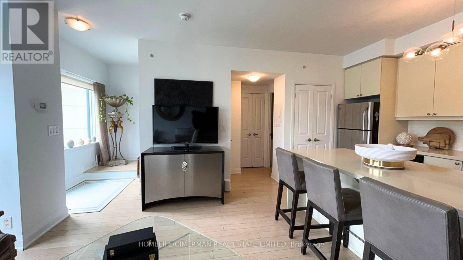 118 - 12 Woodstream Boulevard, Vaughan, Ontario  L4L 8C3 - Photo 12 - N13631436