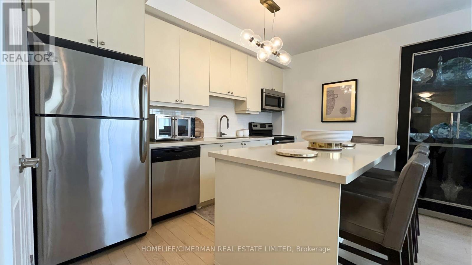 118 - 12 Woodstream Boulevard, Vaughan, Ontario  L4L 8C3 - Photo 9 - N13631436