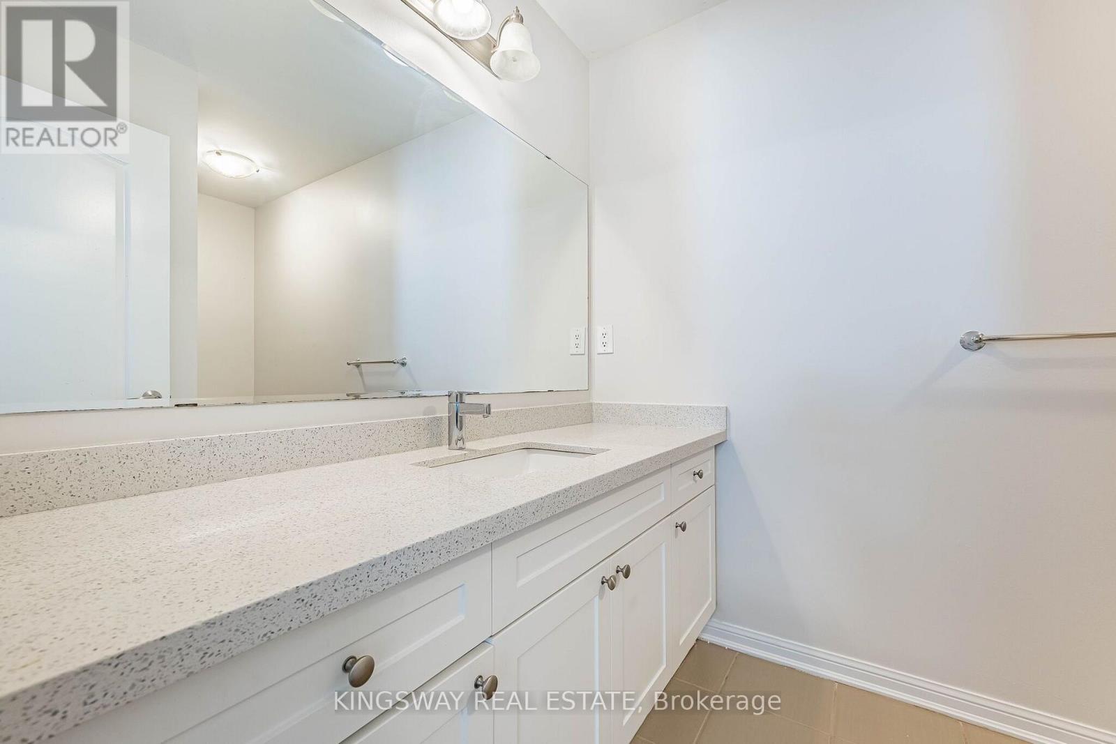 Unknown Address, ,    - Photo 32 - W13631432