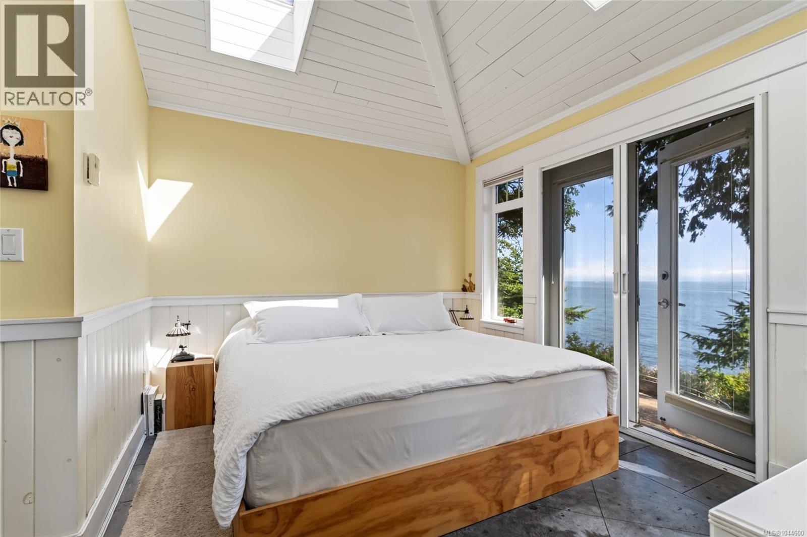 105 Island Park Dr, Galiano Island, British Columbia  V0N 1P0 - Photo 17 - 1044600
