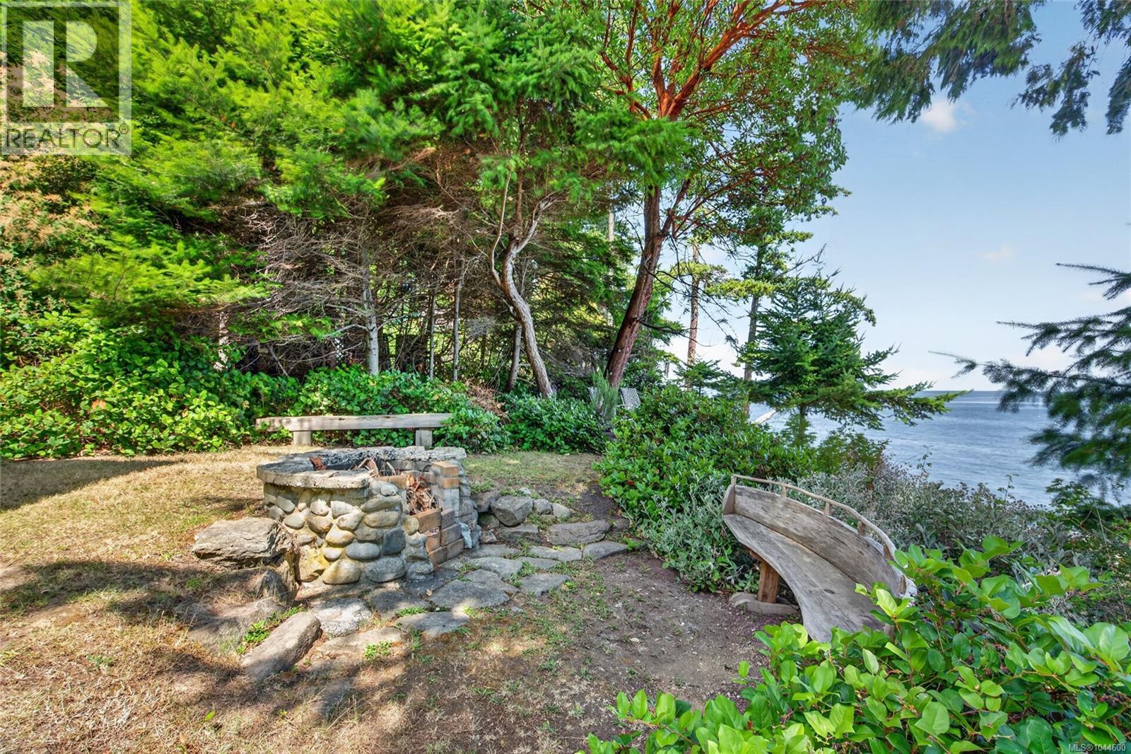 105 Island Park Dr, Galiano Island, British Columbia  V0N 1P0 - Photo 35 - 1044600