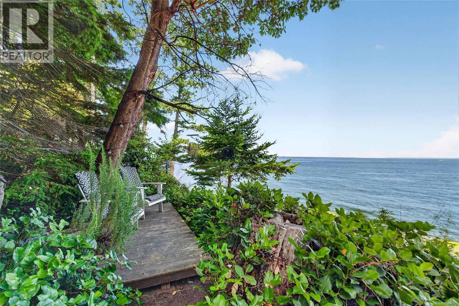 105 Island Park Dr, Galiano Island, British Columbia  V0N 1P0 - Photo 37 - 1044600