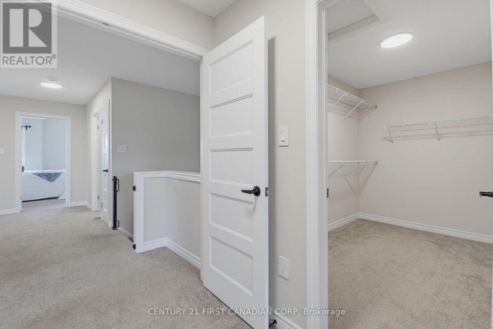 2023 Jubilee Drive, London North, Ontario  N6G 0H7 - Photo 24 - X13615582