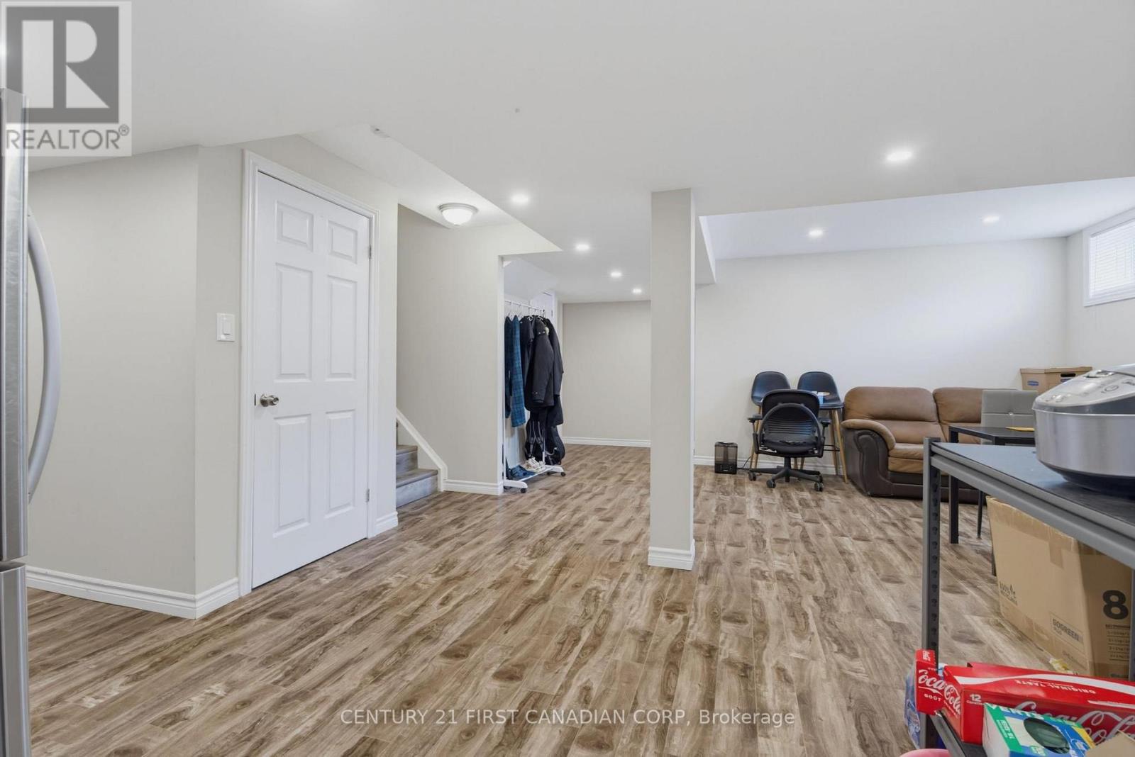 2023 Jubilee Drive, London North, Ontario  N6G 0H7 - Photo 36 - X13615582