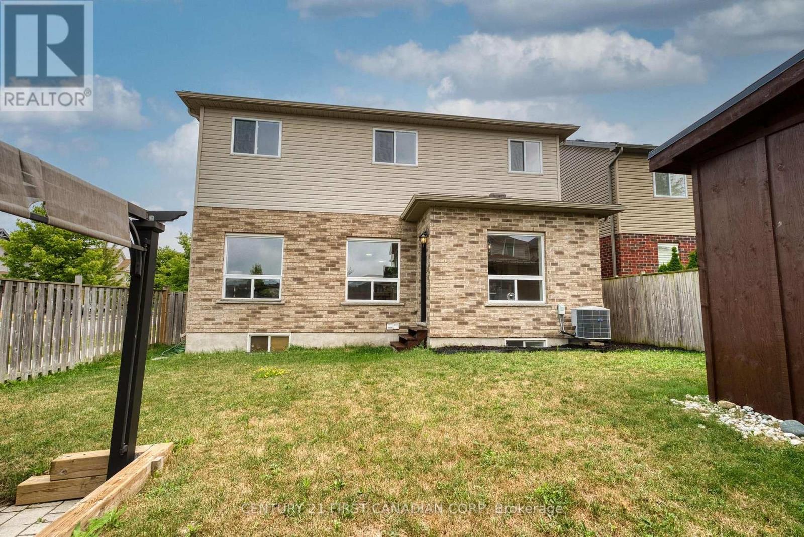 2023 Jubilee Drive, London North, Ontario  N6G 0H7 - Photo 48 - X13615582