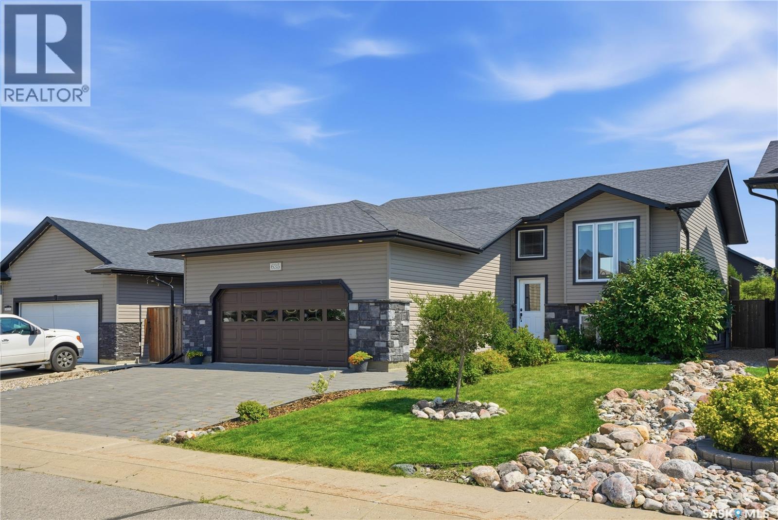 635 Redwood CRESCENT, Warman, Saskatchewan