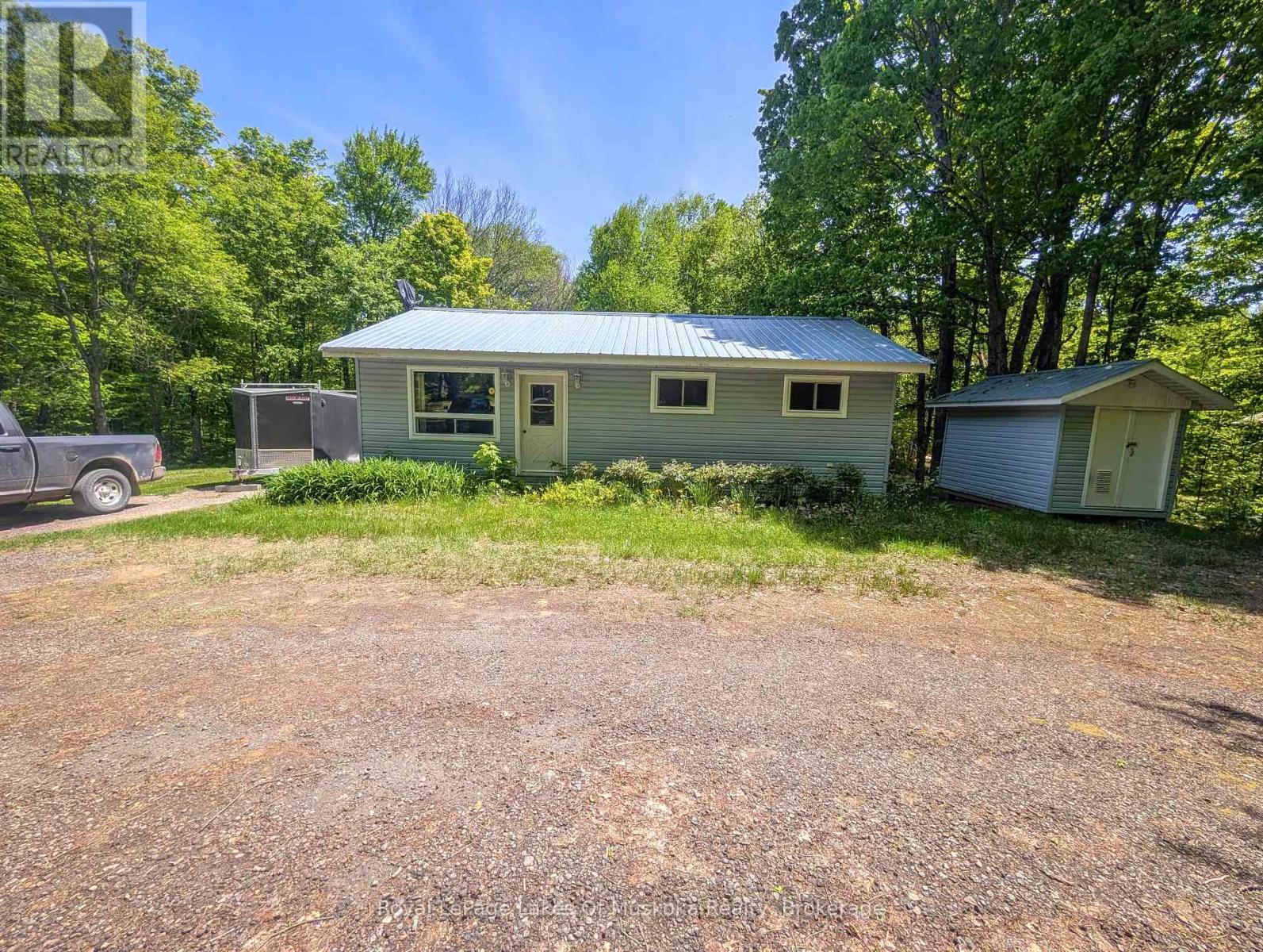 722 SOUTH HORN LK ROAD, Armour, Ontario