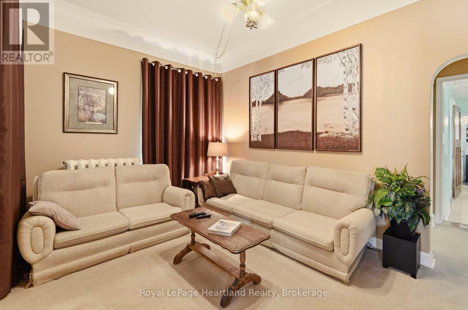 169 Ontario Street, Central Huron, Ontario N0M 1L0 - Photo 12 - X13626554
