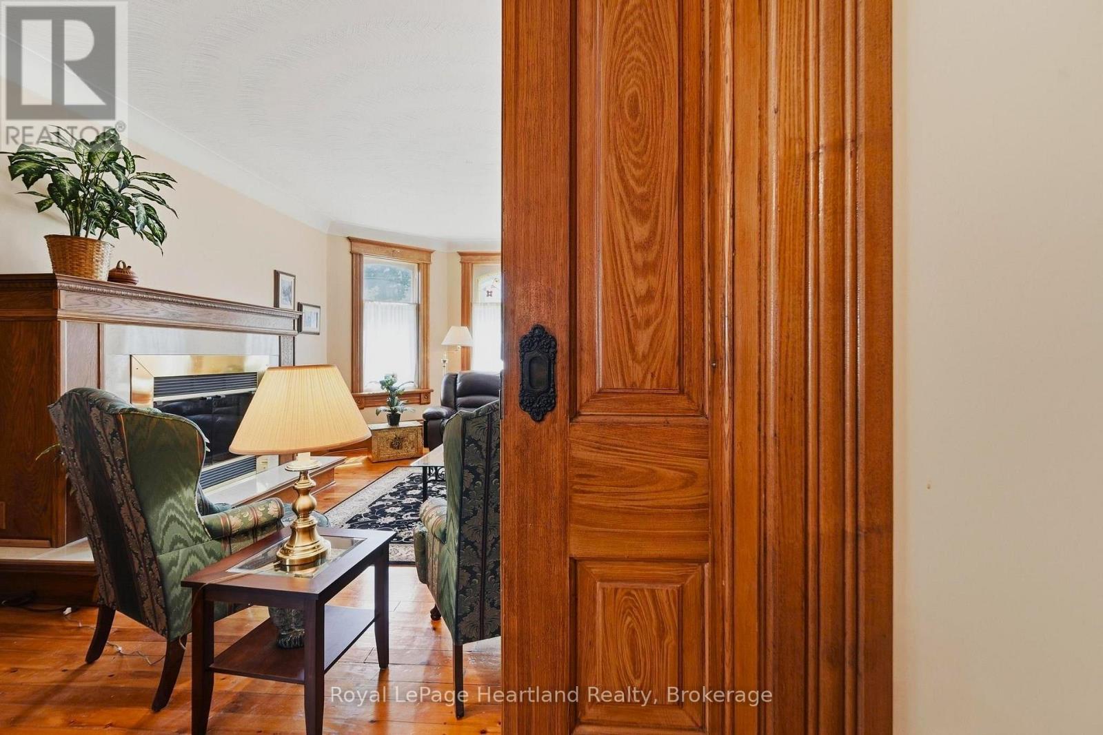 169 Ontario Street, Central Huron, Ontario  N0M 1L0 - Photo 7 - X13626554
