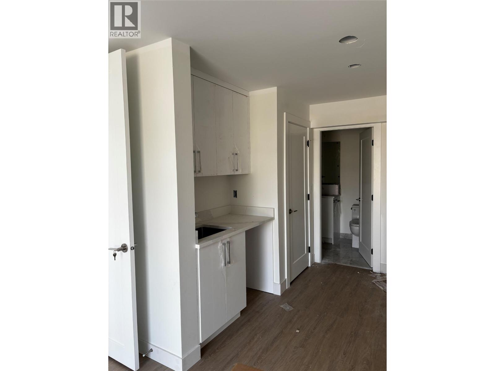 980 Franklyn Road Unit# 5 Lot# 5, Kelowna, British Columbia  V1X 3V1 - Photo 11 - 10389834