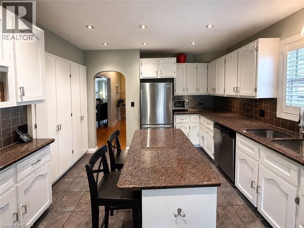 123 South Drive, St. Catharines, Ontario  L2R 4W1 - Photo 18 - 40831920