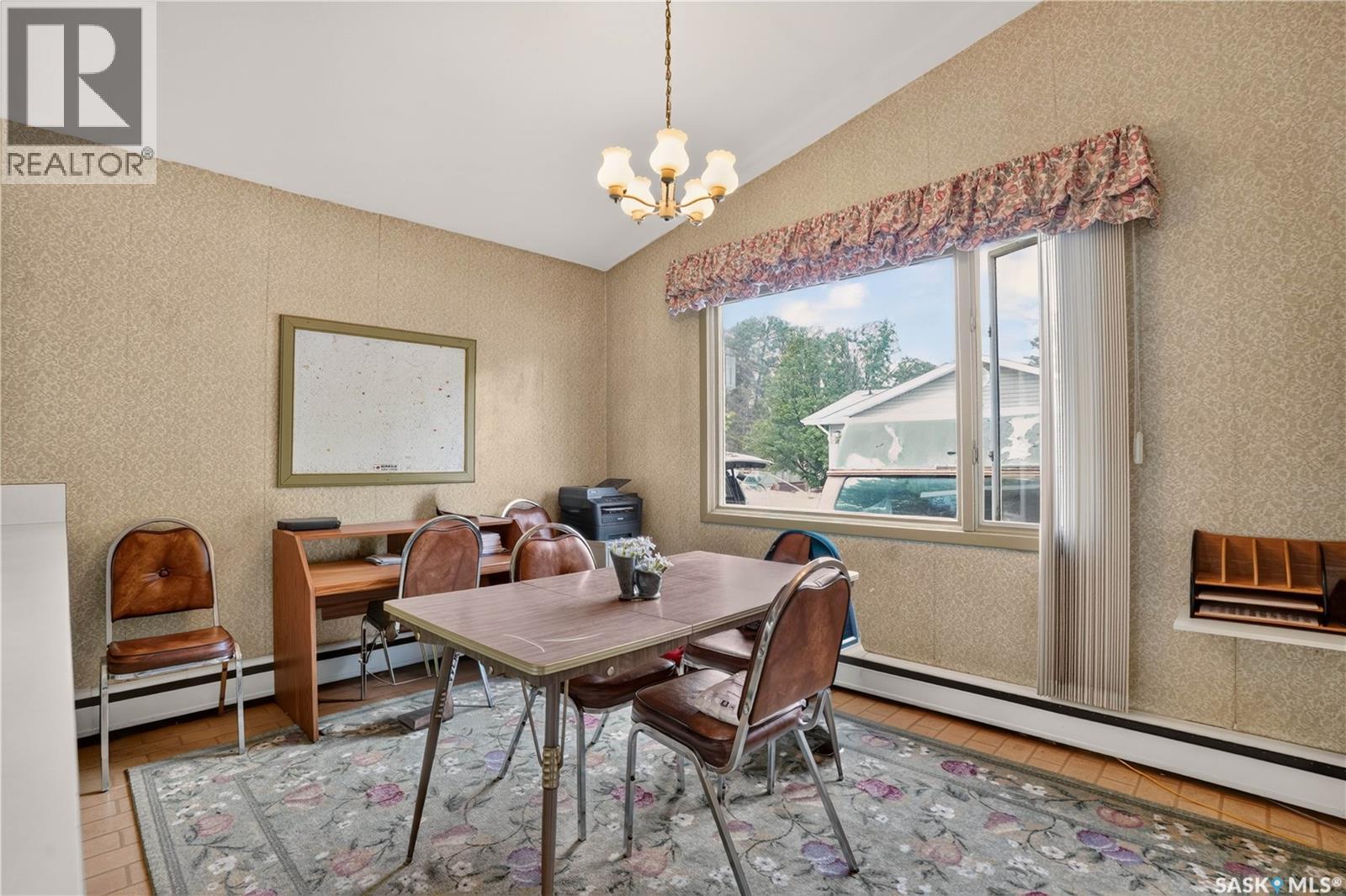 121 4th Street E, Nipawin, Saskatchewan  S0E 1E0 - Photo 8 - SK040613