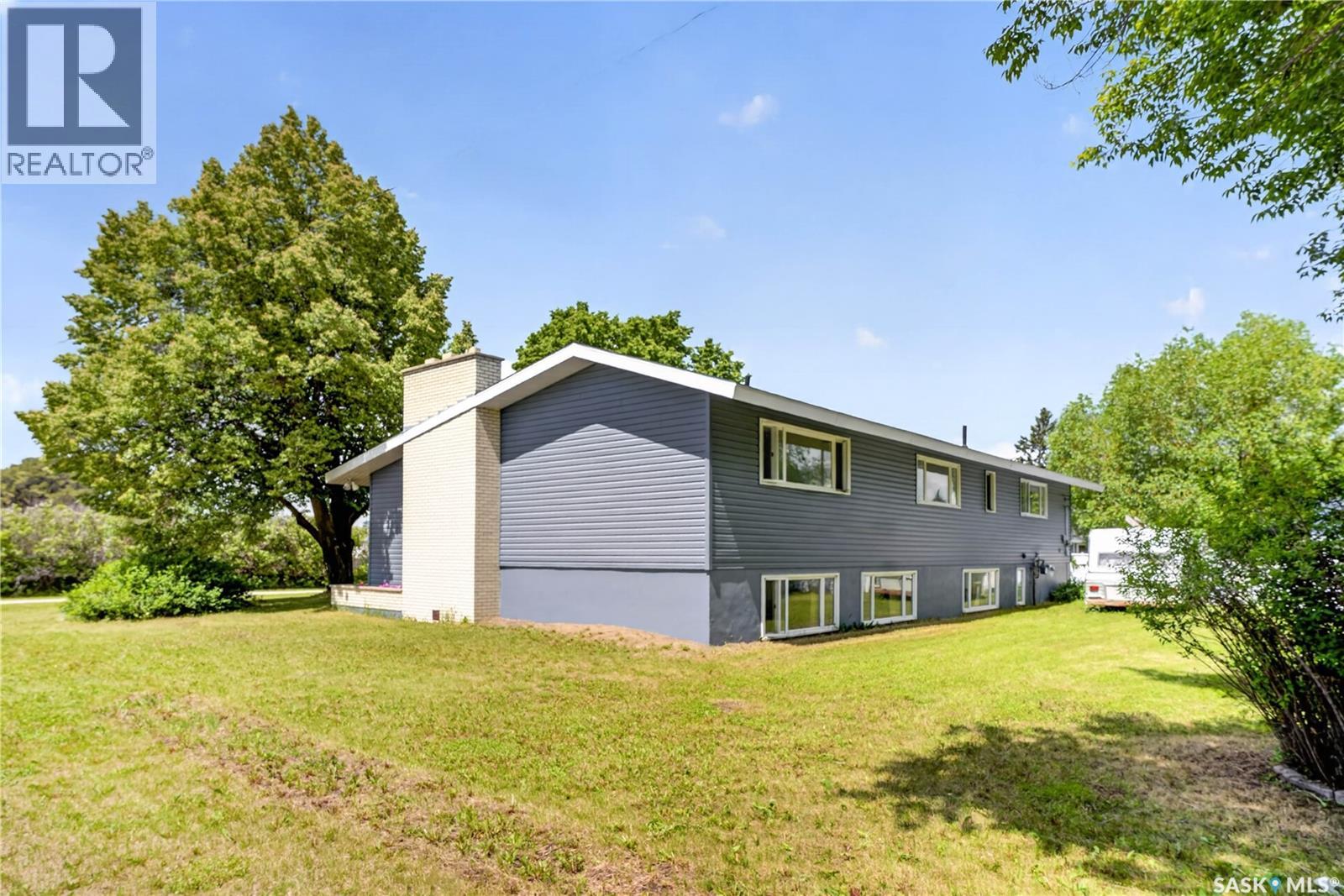 121 4th Street E, Nipawin, Saskatchewan  S0E 1E0 - Photo 42 - SK040613