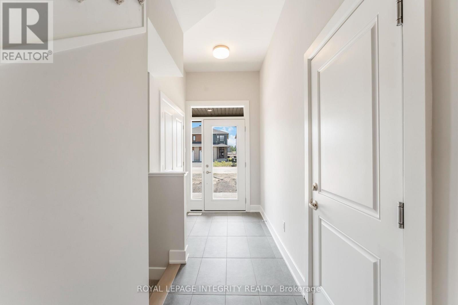 1182 Cope Street Drive, Ottawa, Ontario  K2S 3C4 - Photo 5 - X13631456