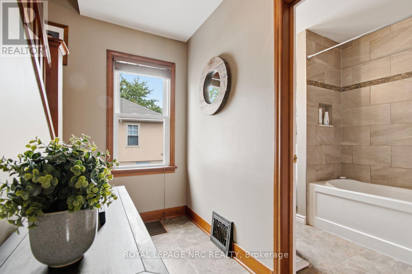 23 Clare Avenue, Port Colborne, Ontario  L3K 5H3 - Photo 17 - X13631506