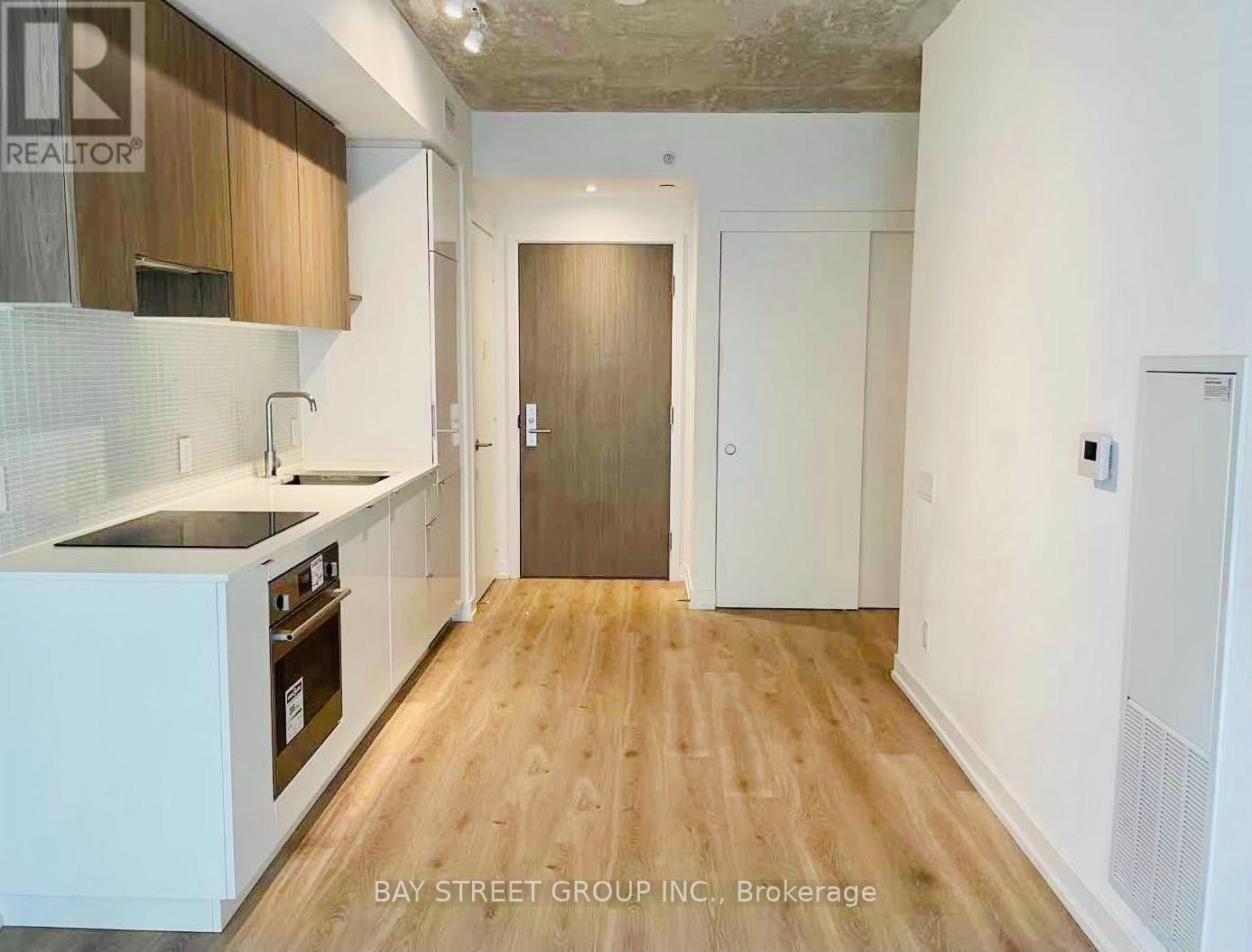 320 - 161 Roehampton Avenue, Toronto, Ontario M4P 0C8 - Photo 2 - C13631484