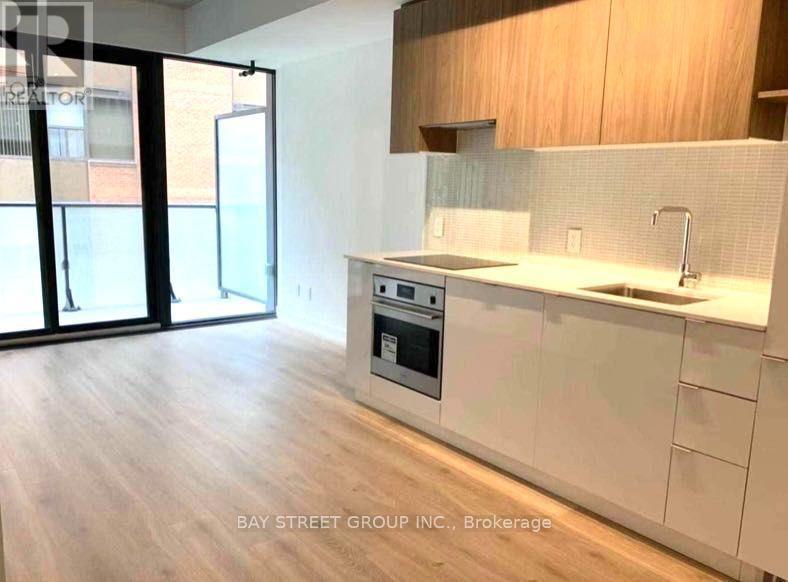 320 - 161 Roehampton Avenue, Toronto, Ontario M4P 0C8 - Photo 3 - C13631484
