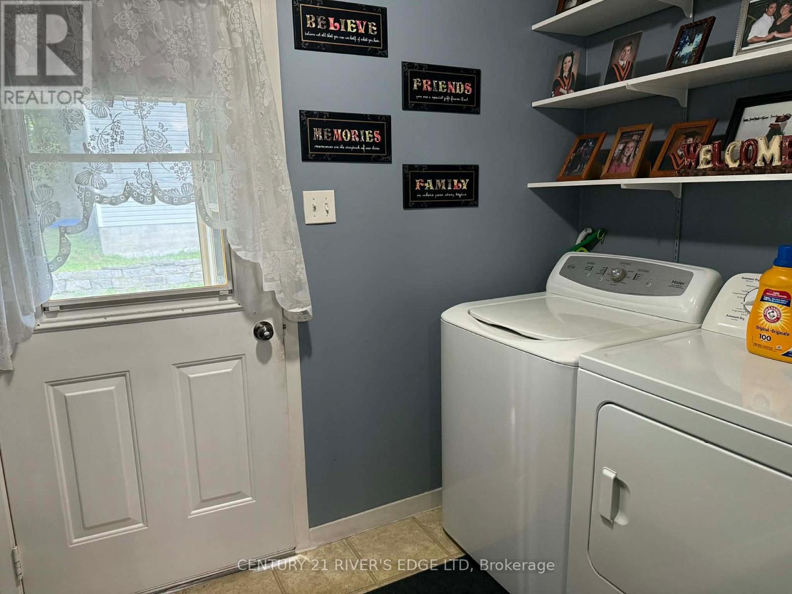 10407 Hainsville Road, South Dundas, Ontario  K0E 1C0 - Photo 5 - X13631490