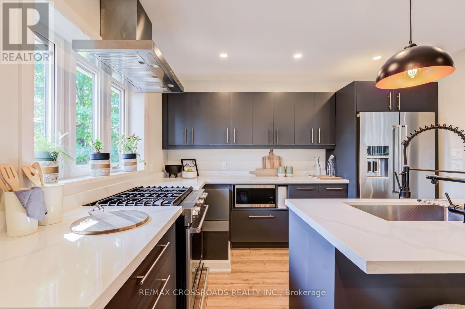 49 Clementine Square, Toronto, Ontario  M1G 2V9 - Photo 13 - E13631472