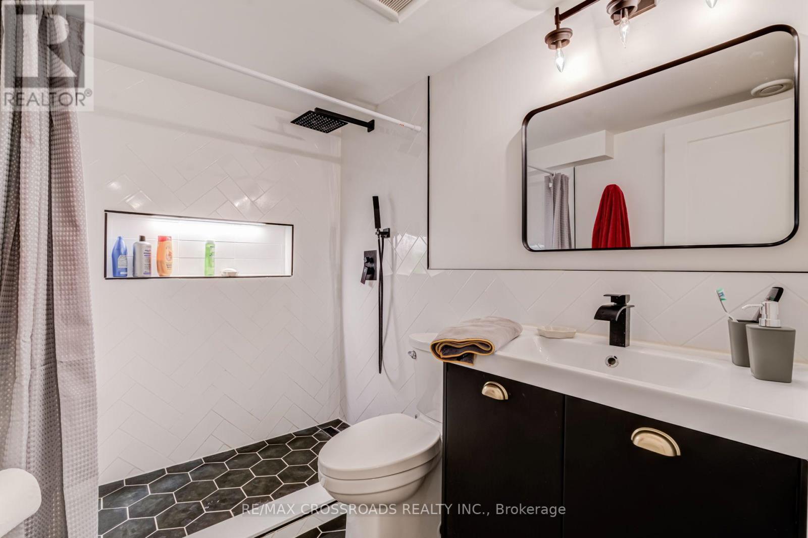 49 Clementine Square, Toronto, Ontario  M1G 2V9 - Photo 29 - E13631472