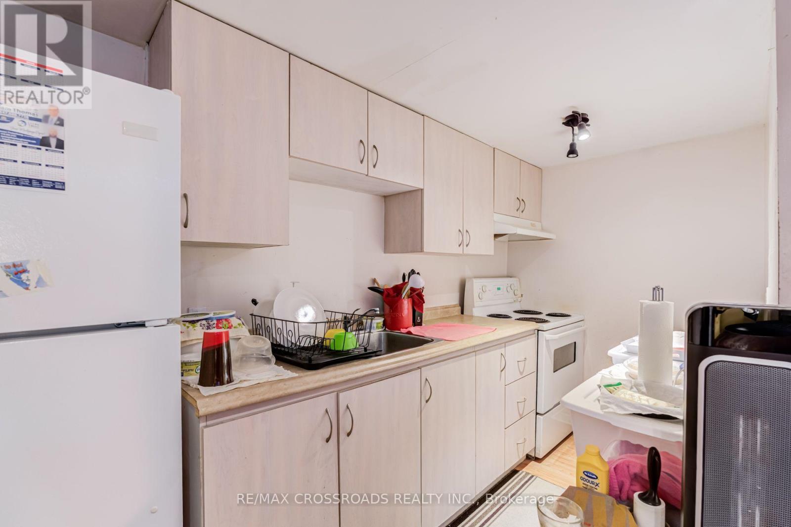 49 Clementine Square, Toronto, Ontario  M1G 2V9 - Photo 31 - E13631472