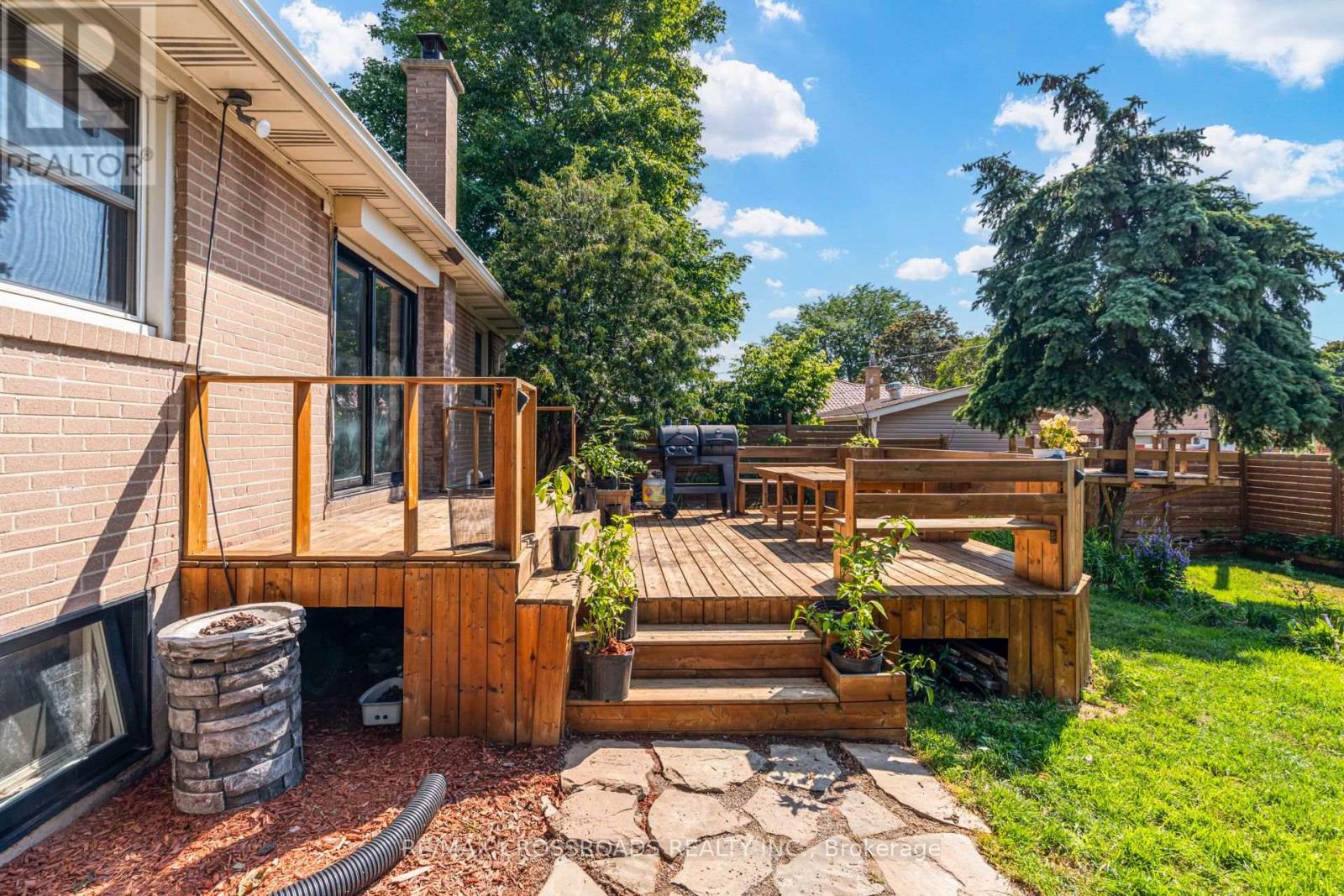 49 Clementine Square, Toronto, Ontario  M1G 2V9 - Photo 36 - E13631472