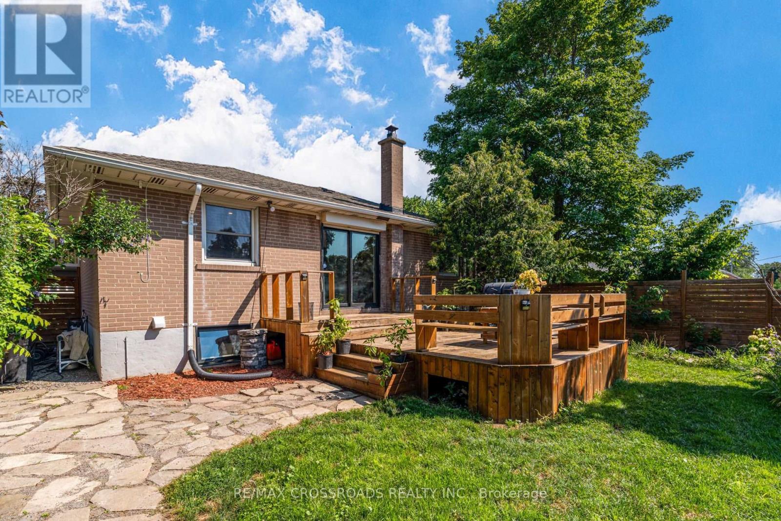 49 Clementine Square, Toronto, Ontario  M1G 2V9 - Photo 37 - E13631472