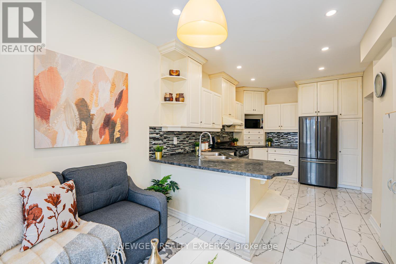 592a Danforth Road, Toronto, Ontario  M1K 1E6 - Photo 12 - E13631520