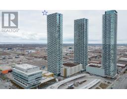 4802 - 5 BUTTERMILL AVENUE, Vaughan, Ontario