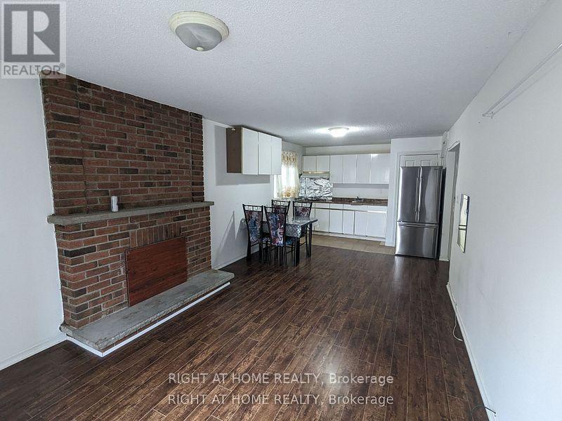 LOWER - 877 THISTLE DOWN CIRCLE, Mississauga, Ontario