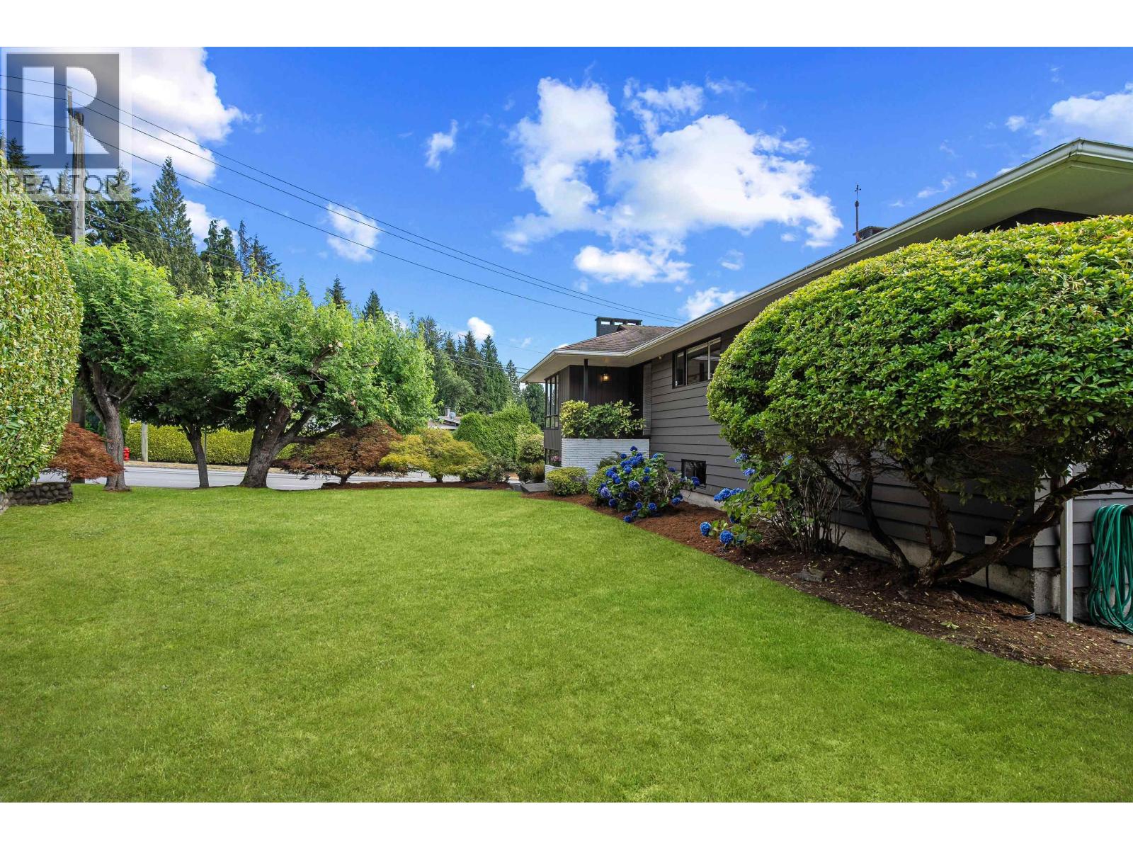 3883 Delbrook Avenue, North Vancouver, British Columbia  V7N 3Z7 - Photo 23 - R3151916