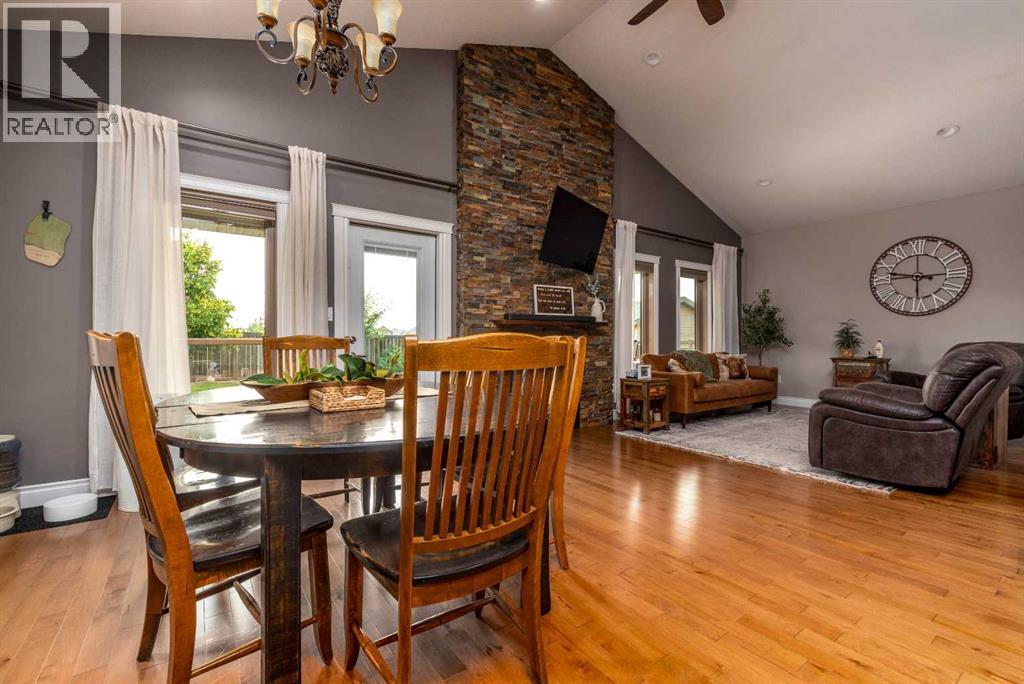 1306 52c Avenue, Lloydminster, Alberta  T9V 3L4 - Photo 6 - A2332498