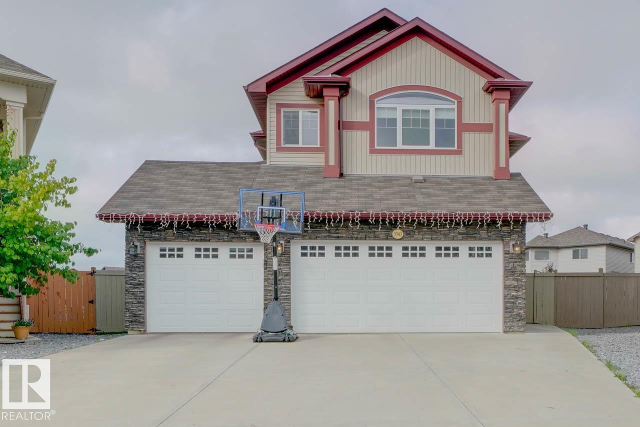 3343 21 AV NW, edmonton, Alberta