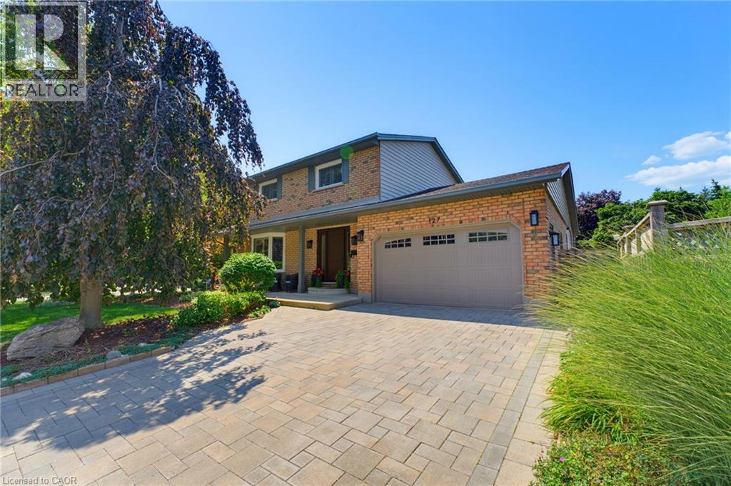 127 MICHENER Crescent, Kitchener, Ontario