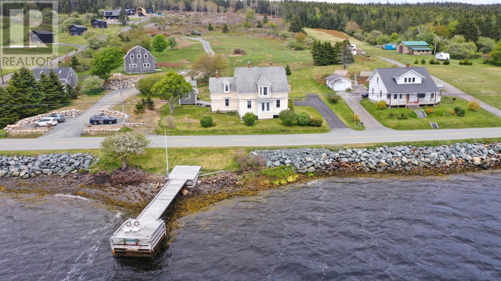 3964 Highway 332, Riverport, Nova Scotia  B0J 2X0 - Photo 2 - 202613383