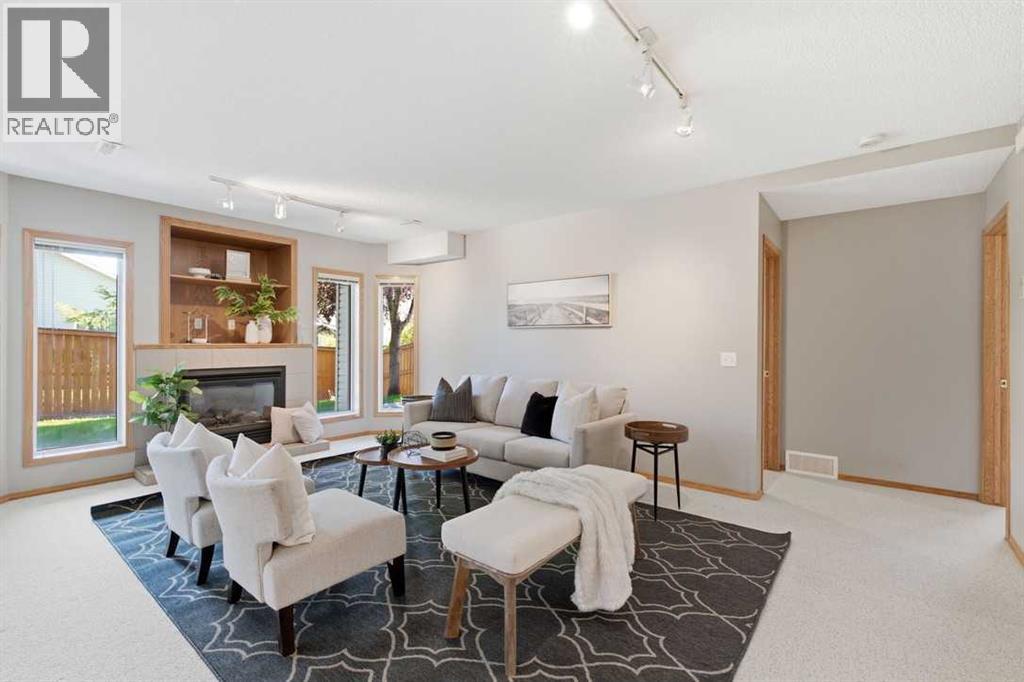 545 Rocky Ridge Bay NW, Calgary, Alberta  T3G 4E7 - Photo 29 - A2308309