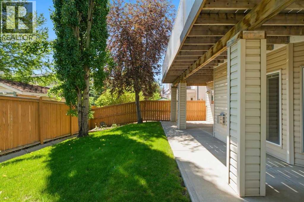 545 Rocky Ridge Bay NW, Calgary, Alberta  T3G 4E7 - Photo 37 - A2308309