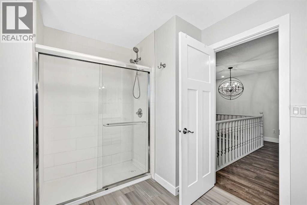 884 East Chestermere Drive, Chestermere, Alberta  T1X 1A7 - Photo 35 - A2326707