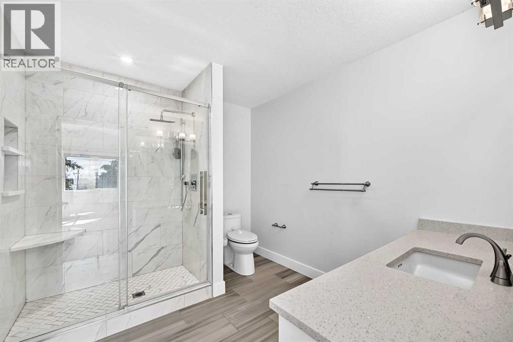 884 East Chestermere Drive, Chestermere, Alberta  T1X 1A7 - Photo 28 - A2326707