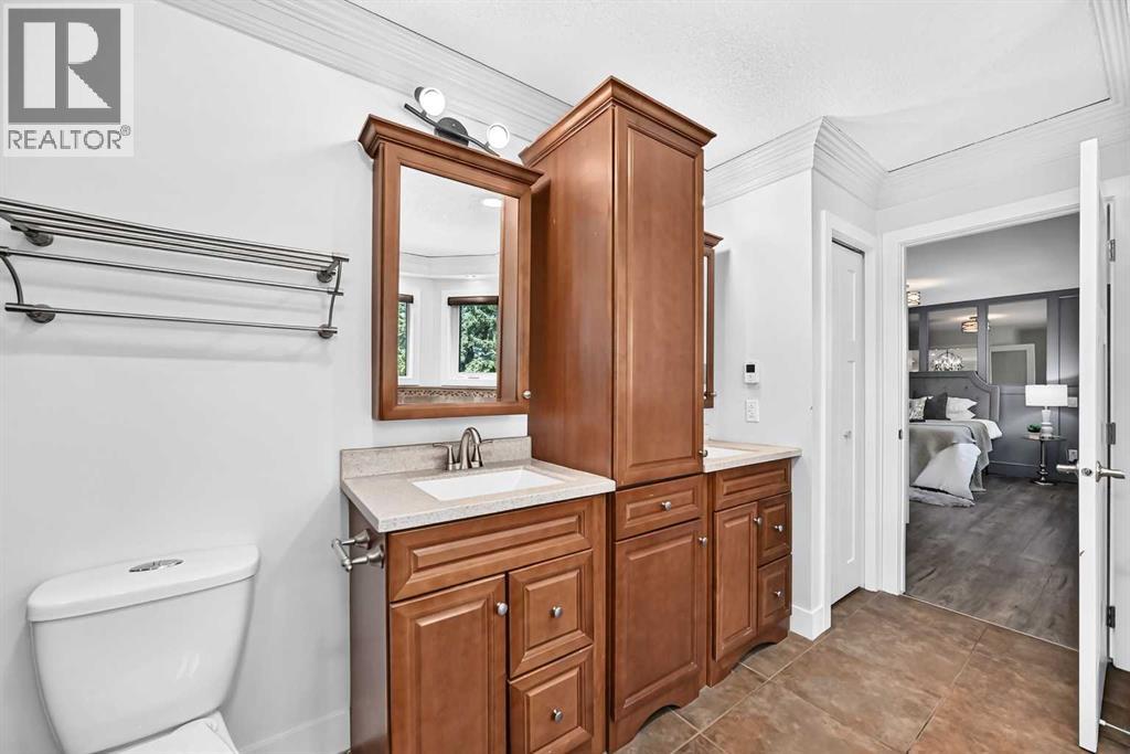 884 East Chestermere Drive, Chestermere, Alberta  T1X 1A7 - Photo 24 - A2326707
