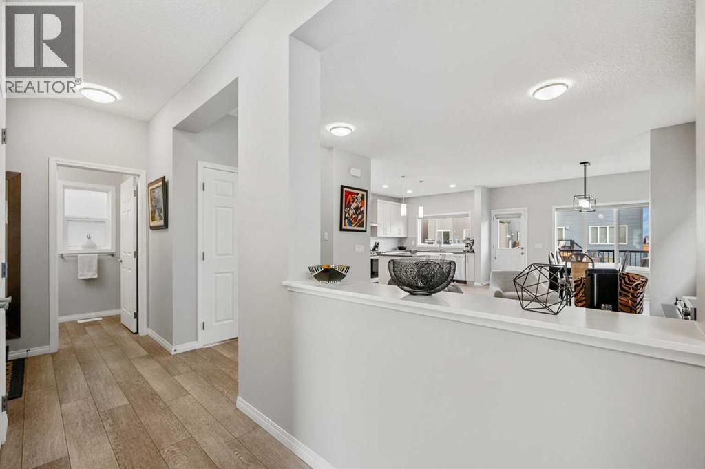 1020 Chinook Gate Heath SW, Airdrie, Alberta  T4B 5C9 - Photo 12 - A2330789